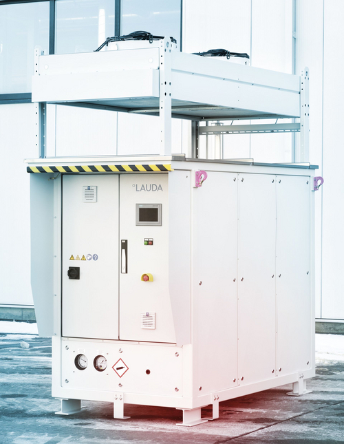 Fig. 2: Process cooling unit from LAUDA